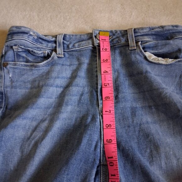 Paige Women's Size 29 Hoxton Crop Torn Back Hem Light Wash Denim Stretch Jeans - Picture 15 of 16